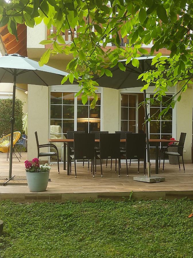 Villa Benaja Swiss Nyaralohaz Keszthely Exterior foto